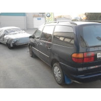 Продам а/м Volkswagen Sharan требующий вложений