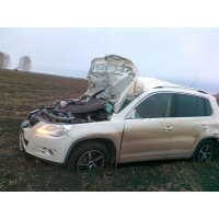 Продам а/м Volkswagen Tiguan аварийный