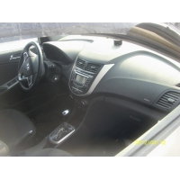Продам а/м Hyundai Solaris битый