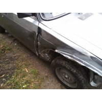Продам а/м ВАЗ 2105 битый