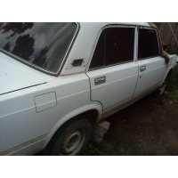 Продам а/м ВАЗ 2105 битый
