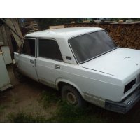 Продам а/м ВАЗ 2105 битый
