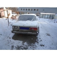 Продам а/м ВАЗ 2105 битый