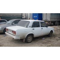 Продам а/м ВАЗ 2107 битый