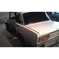 Продам а/м ВАЗ 2107 битый