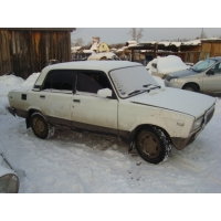 Продам а/м ВАЗ 2107 требующий покраски