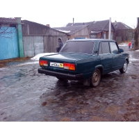 Продам а/м ВАЗ 2107 требующий покраски