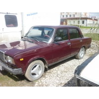 Продам а/м ВАЗ 2107 требующий вложений