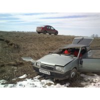 Продам а/м ВАЗ 2108 битый