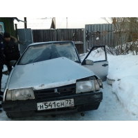 Продам а/м ВАЗ 2109 битый