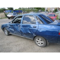 Продам а/м ВАЗ 2110 битый