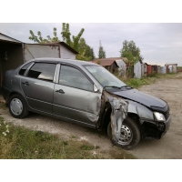 Продам а/м ВАЗ Kalina битый