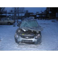 Продам а/м ВАЗ Priora битый