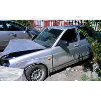 Продам а/м ВАЗ Priora битый