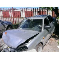 Продам а/м ВАЗ Priora битый