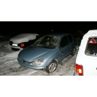 Продам Peugeot 206 битый
