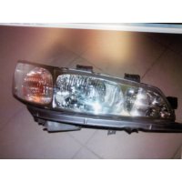 Продам Фара правая  для Honda Accord