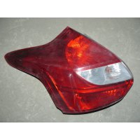 Продам Фонарь  для Ford Focus