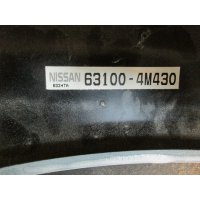 Продам крыло  для Nissan Sunny