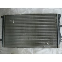 Продам радиатор охлаждения  для Volkswagen